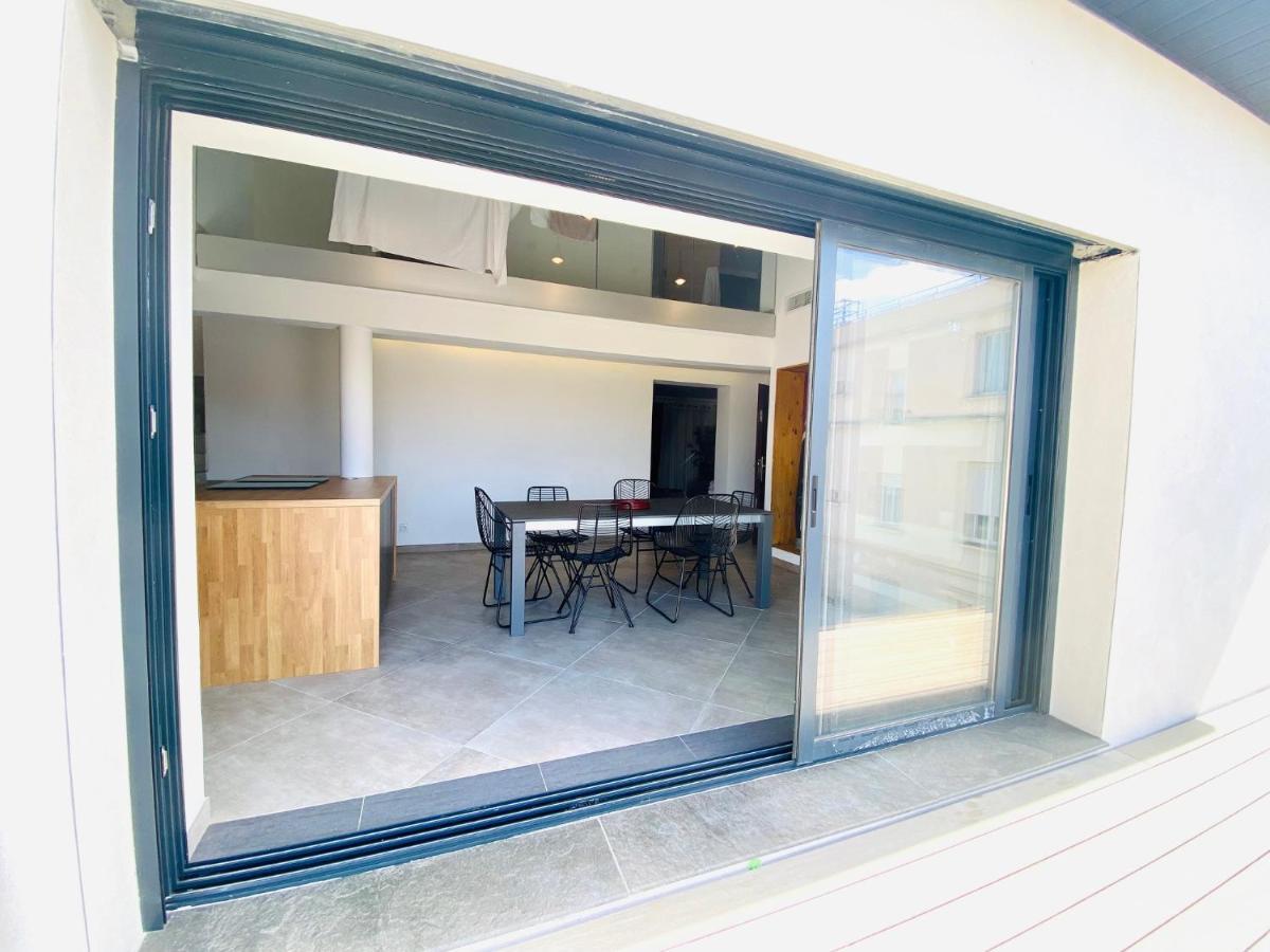 Apartament Duplex 120M2 Terrasse Vue Sur Nîmes Zewnętrze zdjęcie