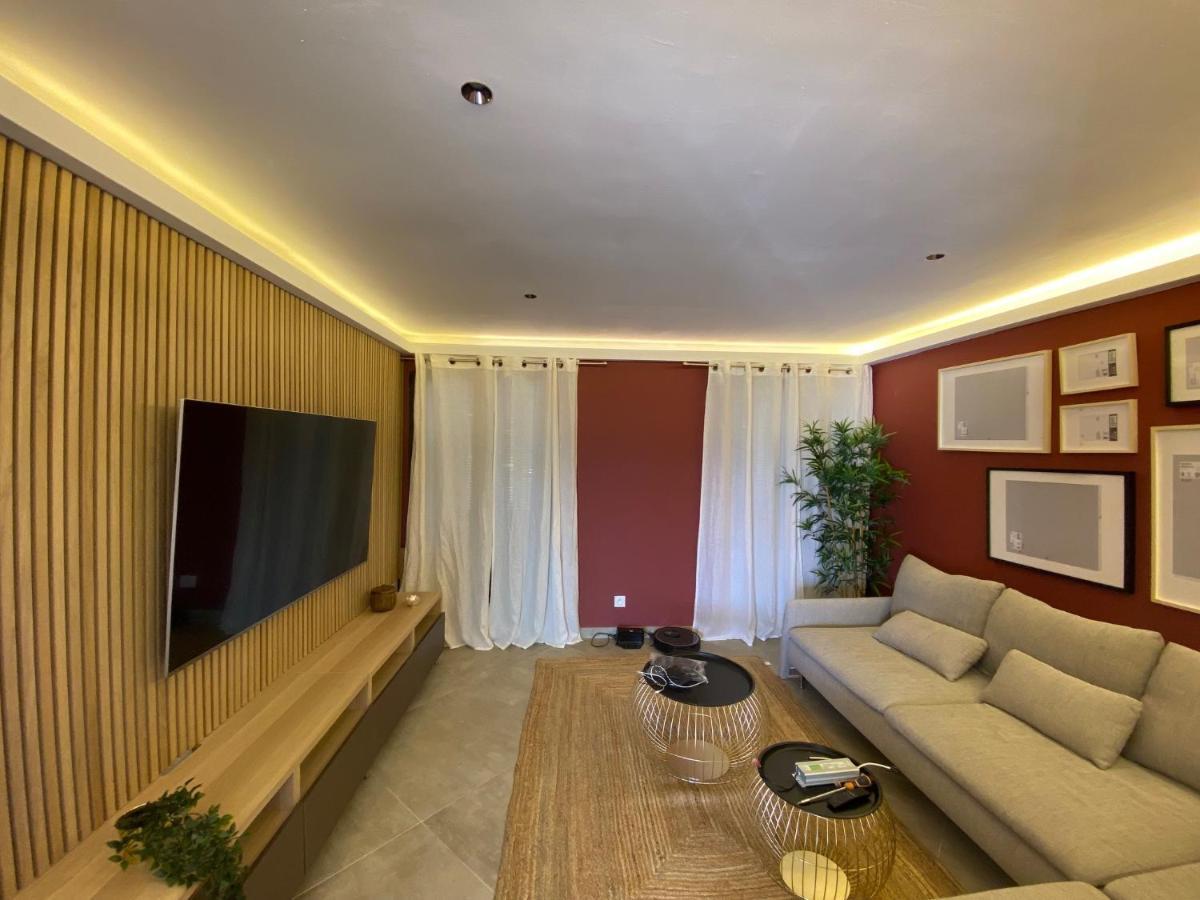 Apartament Duplex 120M2 Terrasse Vue Sur Nîmes Zewnętrze zdjęcie